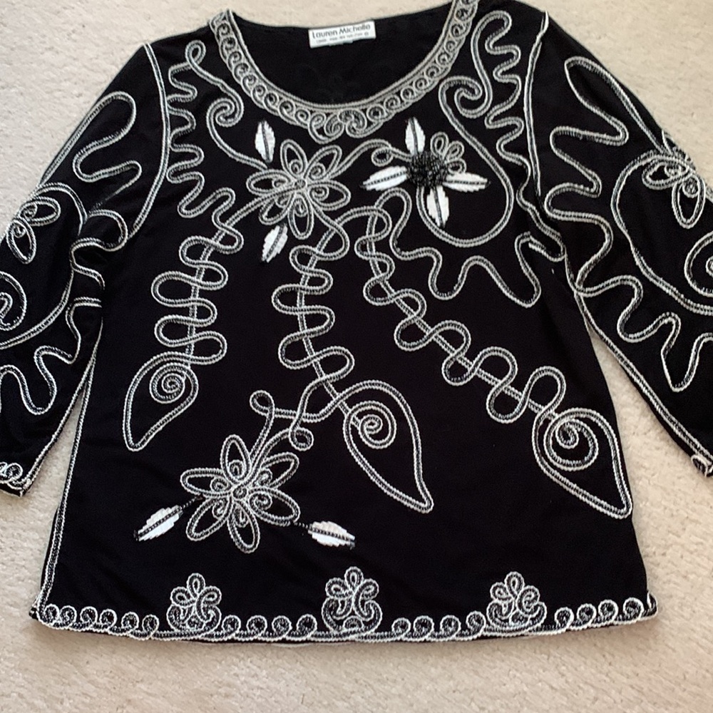 Designer Lauren Michelle size L - XL